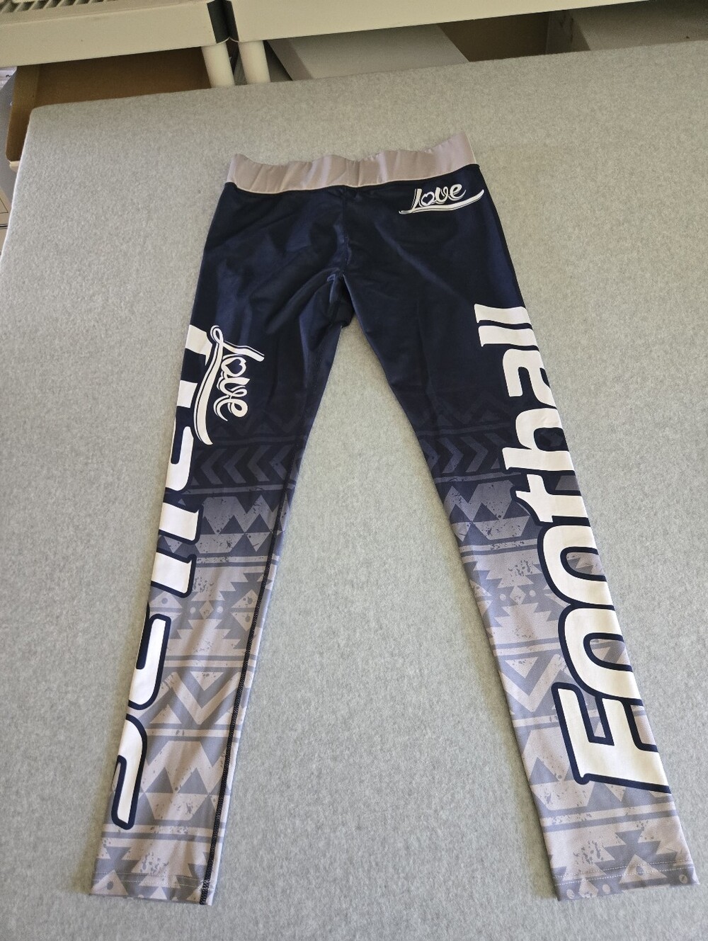 Love Dallas Football XLUSION Leggings Pants Extra Large Cowboys Yoga